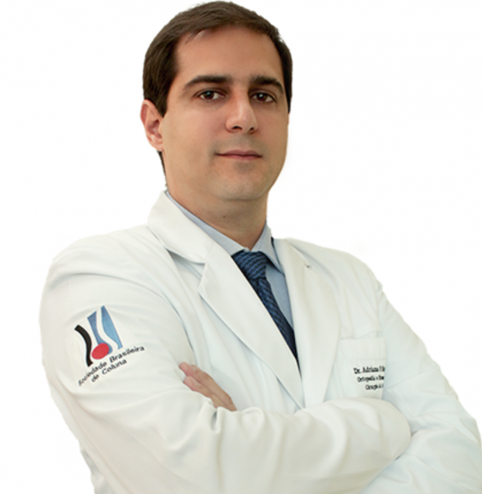 Dr. Adriano Esperidião, Médico Especialista em Coluna